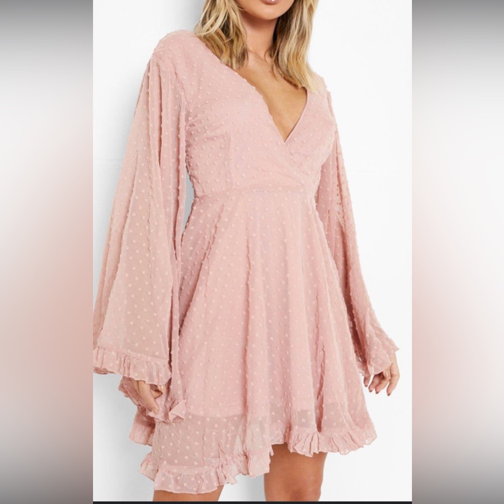 Boohoo pink skater dress in size us10
